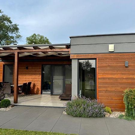 Cisza Bungalows Village / Blisko Natury Nowecin Exterior foto